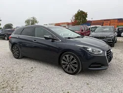 Grau Gebraucht 2015 Hyundai i40 Premium Kombi | 7.999 € (Fairer Preis)