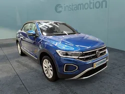 Blau Gebraucht 2024 VW T-Roc Cabriolet Style Cabrio | 29.470 € (Guter Preis)