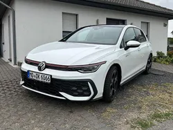 Weiß Gebraucht 2024 VW Golf VIII GTI Limousine | 38.000 € (Fairer Preis)