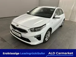 Weiß Gebraucht 2021 Kia Ceed Vision Limousine | 15.980 € (Fairer Preis)