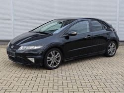 Crystal black pearl (metallic) Gebraucht 2010 Honda Civic Sport Limousine | 4.980 € (Fairer Preis)