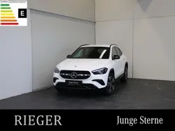 Weiß Gebraucht 2024 Mercedes GLA200 Progressive SUV | 39.900 € (Fairer Preis)