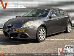 Grau Gebraucht 2010 Alfa Romeo Giulietta Distinctive Kleinwagen | 2.850 € (Fairer Preis)