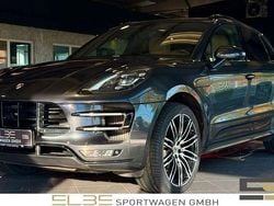 Grau Gebraucht 2016 Porsche Macan Turbo Sport SUV | 29.850 € (Fairer Preis)