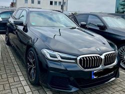 Schwarz Gebraucht 2023 BMW 520 Sport Line Kombi | 33.900 € (Etwas zu teuer)