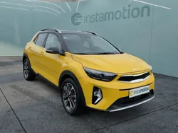 Gelb Gebraucht 2023 Kia Stonic Spirit SUV | 23.490 € (Fairer Preis)