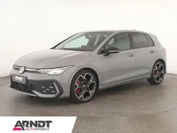 Mondsteingrau Gebraucht 2024 VW Golf VIII GTI Limousine | 38.684 € (Superpreis)