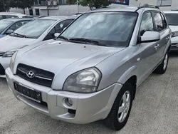 Silber Gebraucht 2008 Hyundai Tucson GLS SUV | 7.470 € (Etwas zu teuer)