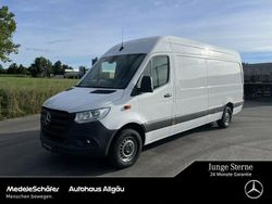 Weiss Gebraucht 2023 Mercedes Sprinter Van | 30.762 € (Guter Preis)