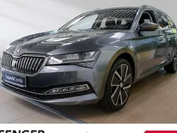 Grau Gebraucht 2024 Skoda Octavia Selection Kombi | 38.980 € (Teuer)