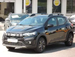 Perlmutt schwarz Neu 2025 Dacia Sandero Expression Kleinwagen | 20.730 € (Fairer Preis)