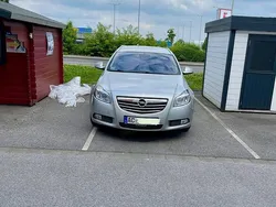 Silber Gebraucht 2011 Opel Insignia Kombi | 4.599 € (Etwas zu teuer)