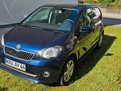 Blau Gebraucht 2014 Skoda Citigo Elegance Kleinwagen | 7.000 € (Fairer Preis)