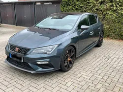 Grau Gebraucht 2020 Seat Leon CUPRA Limousine | 29.999 €