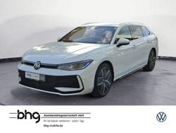 Weiß Gebraucht 2025 VW Passat R-line Kombi | 42.920 € (Superpreis)