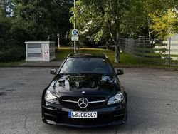 Schwarz Gebraucht 2014 Mercedes C63 AMG AMG Kombi | 72.000 €