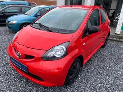 Rot Gebraucht 2009 Toyota Aygo Kleinwagen | 1.799 € (Fairer Preis)