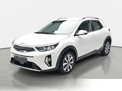 Gebraucht 2024 Kia Stonic Vision SUV | 20.960 € (Etwas zu teuer)