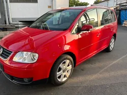 Rot Gebraucht 2003 VW Touran Highline Van / Kleinbus | 4.300 € (Etwas zu teuer)