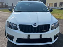 Weiß Gebraucht 2016 Skoda Octavia RS Kombi | 16.000 € (Fairer Preis)