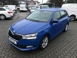Blau Gebraucht 2020 Skoda Fabia Ambition Kombi | 4.999 €