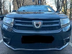 Schwarz Gebraucht 2015 Dacia Sandero Limousine | 4.300 € (Guter Preis)