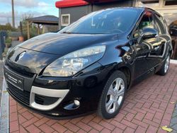 Schwarz Gebraucht 2011 Renault Scénic III Dynamique Van / Kleinbus | 5.700 € (Etwas zu teuer)