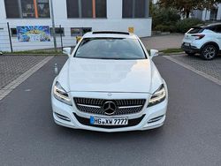 Weiß Gebraucht 2011 Mercedes CLS350 Limousine | 15.500 € (Etwas zu teuer)