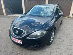 Schwarz Gebraucht 2009 Seat Leon Limousine | 2.750 € (Fairer Preis)
