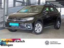 Deep black perleffekt (metallic) Gebraucht 2024 VW Taigo Life SUV | 22.545 € (Fairer Preis)