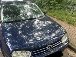 Blau Gebraucht 2000 VW Golf IV Kleinwagen | 1.250 € (Guter Preis)