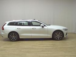 Ice white Gebraucht 2021 Volvo V60 Inscription Kombi | 22.980 € (Guter Preis)