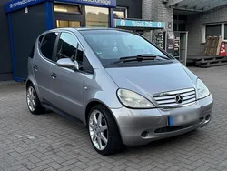 Gebraucht 1998 Mercedes A160 Avantgarde Kleinwagen | 1.399 € (Etwas zu teuer)