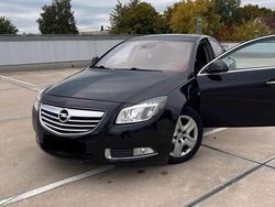 Schwarz Gebraucht 2008 Opel Insignia Limousine | 5.000 € (Etwas zu teuer)