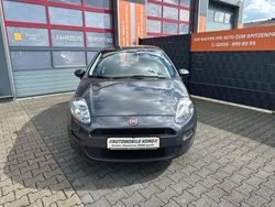 Grau Gebraucht 2017 Fiat Punto Limousine | 4.990 € (Fairer Preis)