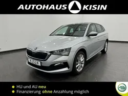 Brilliantsilber metallic Gebraucht 2024 Skoda Scala Style Kleinwagen | 21.600 € (Fairer Preis)