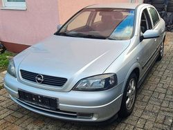 Silber Gebraucht 2003 Opel Astra Limousine | 1.950 € (Fairer Preis)