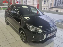 Schwarz metallic Gebraucht 2022 Mitsubishi Space Star Select+ Kleinwagen | 16.790 € (Teuer)