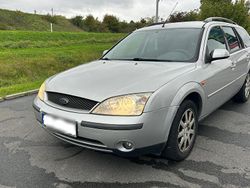 Silber Gebraucht 2003 Ford Mondeo Kombi | 1.399 € (Fairer Preis)