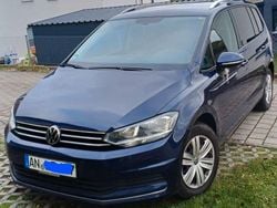 Blau Gebraucht 2020 VW Touran United Van / Kleinbus | 22.990 € (Guter Preis)