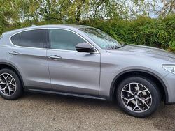 Grau Gebraucht 2018 Alfa Romeo Stelvio Super SUV | 23.450 € (Superpreis)