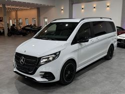 Weiß Gebraucht 2025 Mercedes V300 Exclusive Van / Kleinbus | 99.950 €