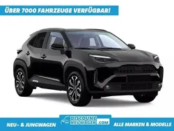 Mysticschwarz mica metallic Neu 2025 Toyota Yaris Hybrid Comfort | 28.490 € (Etwas zu teuer)