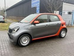 Grau Gebraucht 2015 Smart ForFour Edition #1 Kleinwagen | 4.300 € (Etwas zu teuer)