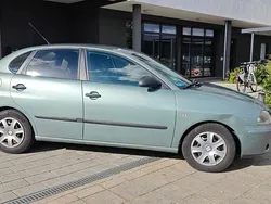 Grün Gebraucht 2004 Seat Cordoba Fresh Limousine | 600 € (Superpreis)