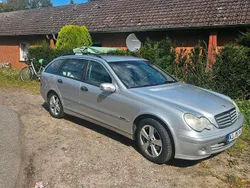 Silber Gebraucht 2005 Mercedes 180 Limousine | 5.800 €