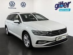 Gletscherweiß metallic Gebraucht 2024 VW Passat Business Kombi | 29.949 € (Superpreis)