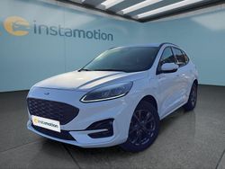 Weiß Gebraucht 2022 Ford Kuga SUV | 29.249 € (Etwas zu teuer)