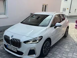 Weiß Gebraucht 2023 BMW 223 Active Tourer M Sport Van / Kleinbus | 34.500 € (Guter Preis)