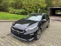 Schwarz Gebraucht 2019 Kia Ceed Sportswagon Spirit Kombi | 7.990 € (Superpreis)
